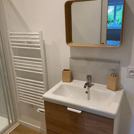 Les Coquelets 招待所